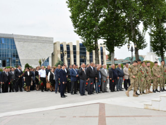 Göyçayda Azərbaycan xalqının Ümummilli Lideri Heydər Əliyevin 100 illik yubileyi qeyd olundu