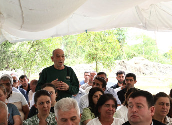 Göyçay Rayon İcra Hakimiyyətinin başçısı Orxan Mürsəlov Xəlitli kəndində səyyar qəbul keçirib