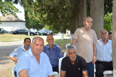 Rayon İcra Hakimiyyəti başçısı Xəlitli kəndində növbəti səyyar qəbul keçirib