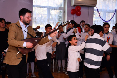 Rayon İcra Hakimiyyətinin başçısı Orxan Mürsəlov İnteqrasiya təlimli internat tipli gimnaziyaya baxış keçirib