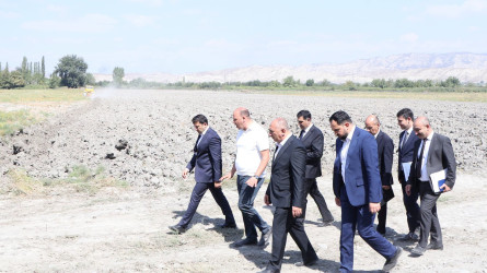 Rayonda fəaliyyət göstərən sənaye müəssisələrinə və aqrar təsərrüfat subyektlərinə baxış keçirilib