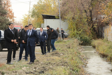 Göyçay Rayon İcra Hakimiyyətinin başçısı Orxan Mürsəlov vətəndaşların müraciəti əsasında onları narahat edən məsələ ilə bağlı Ənvər Məmmədəxanlı küçəsində olub, müvafiq tapşırıqlar verib