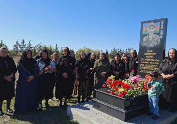Vətən müharibəsi şəhidi Xəyal Həsənovun beşinci ildönümü qeyd edilib