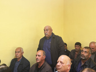 Göyçay Rayon İcra Hakimiyyətinin başçısı Orxan Mürsəlov Cəyirli kənd sakinləri ilə səyyar qəbul keçirib