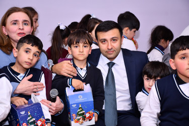 Rayon İcra Hakimiyyətinin başçısı Orxan Mürsəlov İnteqrasiya təlimli internat tipli gimnaziyaya baxış keçirib