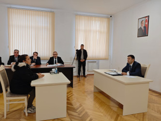 Rayon İcra Hakimiyyətinin başçısı Orxan Mürsəlov rayonun idarə, müəssisə və təşkilat rəhbərlərinin iştirakı ilə növbəti vətəndaş qəbulu keçirib.