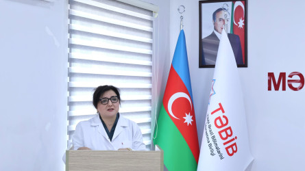 Rayon İcra Hakimiyyətinin başçısı Orxan Mürsəlov 17 İyun - Tibb İşçilərinin Peşə Bayramı Günü münasibətilə “Göyçay Rayon Mərkəzi Xəstəxanası” publik hüquqi şəxsin tibbi işçilərini təbrik edib