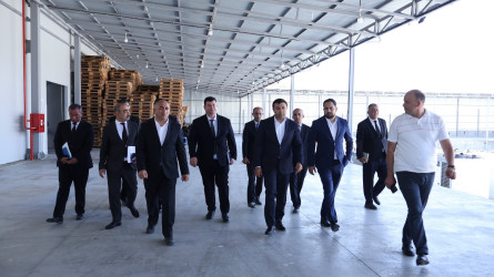 Rayonda fəaliyyət göstərən sənaye müəssisələrinə və aqrar təsərrüfat subyektlərinə baxış keçirilib