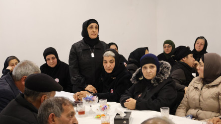 Rayon İcra Hakimiyyətinin başçısı Orxan Mürsəlov şəhid ailələri ilə görüşüb