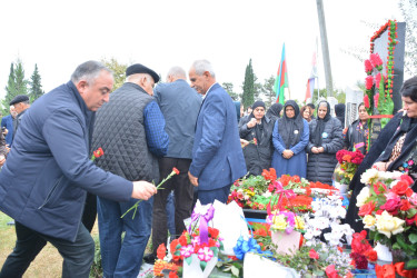 Vətən müharibəsi şəhidlərinin beşinci ildönümü məzarları önündə qeyd olundu