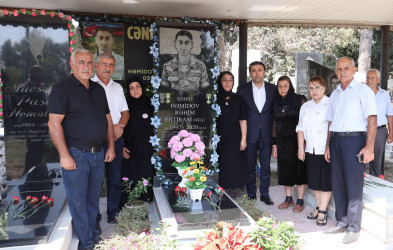 Göyçayda torpaqlarımızın azadlığı uğrunda canından keçən şəhidlərin məzarları ziyarət olunub