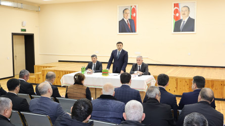 Rayon İcra Hakimiyyətinin başçısı Orxan Mürsəlov rayonun Ləkçılpaq kənd sakinləri ilə səyyar qəbul keçirib