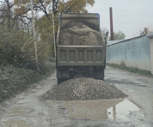 Göyçay rayonunda yolların cari və əsaslı təmir işləri davam edir