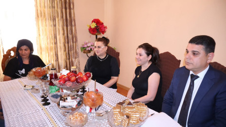 Göyçay Rayon İcra Hakimiyyətinin başçısı Orxan Mürsəlov şəhid Zamiq Əhmədovun övladları Turqut və Sərkanı doğum günü münasibətilə təbrik edib