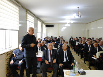 Rayon İcra Hakimiyyətində din xadimlərinin iştirakı ilə müzakirlər aparılıb