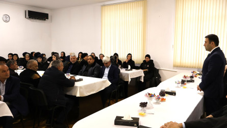 Rayon İcra Hakimiyyətinin başçısı Orxan Mürsəlov şəhid ailələri ilə görüşüb