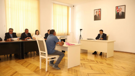 Göyçay Rayon İcra Hakimiyyətinin başçısı Orxan Mürsəlov vətəndaş qəbulu keçirib