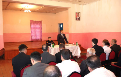 Göyçay Rayon İcra Hakimiyyətinin başçısı Orxan Mürsəlov Şəkər kənd sakinləri ilə səyyar qəbul keçirib
