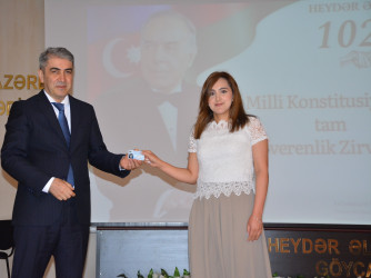 Azərbaycan xalqının Ümummilli lideri Heydər Əliyevin anadan olmasının 102 illiyi ilə əlaqədar  “Konstitusiya və Suverenlik İli” çərçivəsində “Milli Konstitusiyadan tam Suverenlik Zirvəsinə” mövzusunda ümumrayon müşavirəsi keçirilib