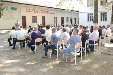 Vətəndaşların problemlərinin həll edilməsi məqsədilə kəndlərdə səyyar görüşlərin keçirilməsi davam edir