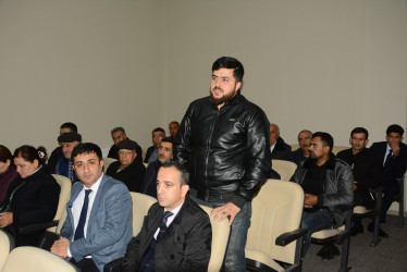 Rayon İcra Hakimiyyətinin başçısı Orxan Mürsəlov rayonun hüquq mühafizə orqanları, idarə, müəssisə və təşkilat rəhbərlərinin iştirakı ilə Qarabaqqal kənd sakinləri ilə səyyar qəbul keçirib