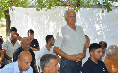 Rayon İcra Hakimiyyəti başçısının kəndlərdə səyyar qəbul görüşləri davam edir