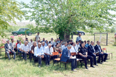 Rayonun Dövranlı kəndində vətəndaşlarla növbəti səyyar qəbul keçirildi