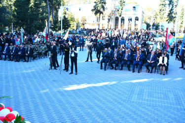 Göyçay şəhər mərkəzində 8 Noyabr - Zəfər Günü ilə əlaqədar konsert təşkil olunub