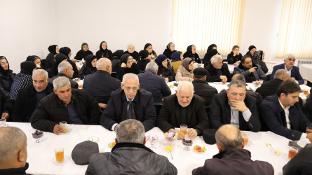 Rayon İcra Hakimiyyətinin başçısı Orxan Mürsəlov şəhid ailələri ilə görüşüb