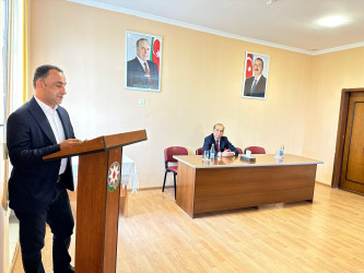 Milli Məclisin deputatı və bələdiyyə sədri Ulaşlı Şıxlı kəndində sakinlərlə görüş keçirib