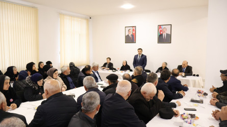 Rayon İcra Hakimiyyətinin başçısı Orxan Mürsəlov şəhid ailələri ilə görüşüb