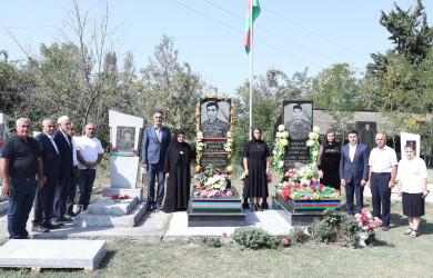 Göyçayda torpaqlarımızın azadlığı uğrunda canından keçən şəhidlərin məzarları ziyarət olunub