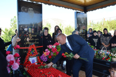 Vətən müharibəsi şəhidi Əhmədov Ayaz Elson oğlunun dördüncü ildönümü qeyd edilib