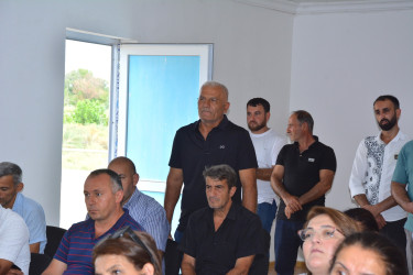 Rayonun Müskürlü kəndində vətəndaşlarla növbəti səyyar qəbul keçirilib