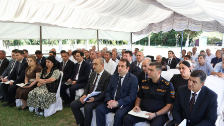 Göyçay Rayon İcra Hakimiyyətinin başçısı Orxan Mürsəlov Yalman kəndində səyyar qəbul keçirib