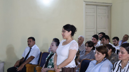 Göyçay Rayon İcra Hakimiyyətinin başçısı Orxan Mürsəlov Qızılağac kəndində səyyar qəbul keçirib