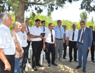 Rayon İcra Hakimiyyəti başçısı Xəlitli kəndində növbəti səyyar qəbul keçirib