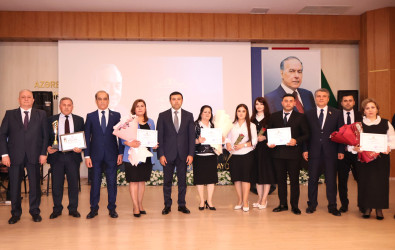 Göyçayda Müstəqil Azərbaycan dövlətinin qurucusu, görkəmli siyasi və dövlət xadimi, xalqımızın Ümummilli Lideri Heydər Əliyevin anadan olmasının 103-cü ildönümü qeyd olunub