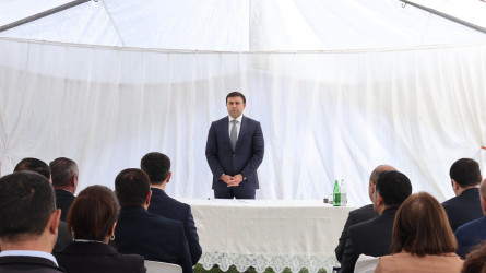 Göyçay Rayon İcra Hakimiyyətinin başçısı Orxan Mürsəlov Mollahacılı kəndində səyyar qəbul keçirib