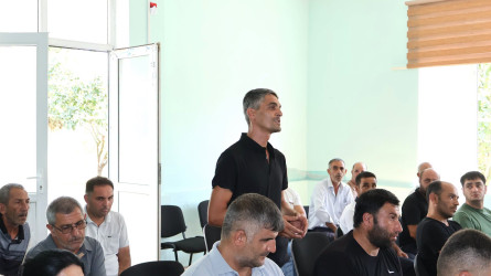 Göyçay Rayon İcra Hakimiyyətinin başçısı Orxan Mürsəlov Qaraman kəndində səyyar qəbul keçirib.