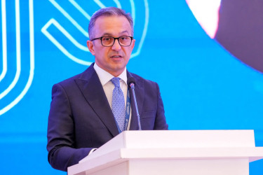 Dini Qurumlarla İş üzrə Dövlət Komitəsinin təşkilatçılığı ilə “Milli-mənəvi kimlik və müasir çağırışlar” mövzusunda Göyçay rayon Heydər Əliyev Mərkəzində regional konfrans təşkil olunub