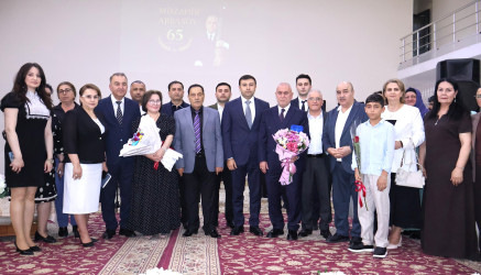 Rayon İcra Hakimiyyətinin başçısı Orxan Mürsəlov Göyçay Musiqi Məktəbinin müəllimi, ustad tarzən Məzahir Abbasovun "Ömür payım və sənət dünyam” adlı yubiley gecəsi tədbirində iştirak edib
