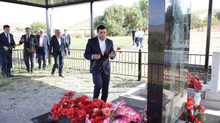 Göyçayda torpaqlarımızın azadlığı uğrunda canından keçən şəhidlərin məzarları ziyarət olunub