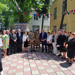 Ümummilli Lideri Heydər Əliyevin 100 illiyi ilə əlaqədar kitab sərgisi keçirilib