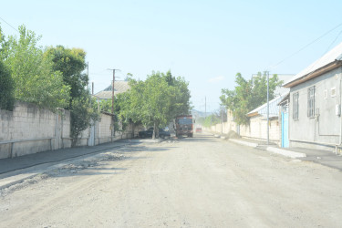 Göyçay şəhərində Ənvər Məmmədəxanlı küçəsinin abadlaşdırılması işlərinə başlanılıb