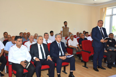 İcra başçısı Çərəkə kəndində vətəndaşlarla növbəti səyyar qəbul keçirib