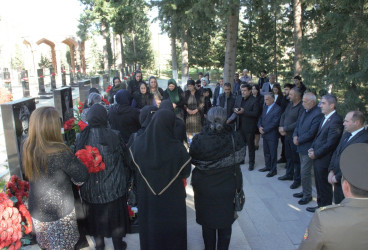 Göyçay Rayon İcra Hakimiyyətinin başçısı Natiq Ağayev Vətən müharibəsində şəhid olanların üçüncü ildönümü mərasimlərində iştirak etdi