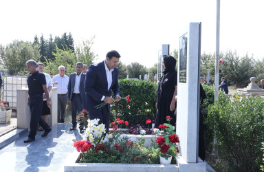 Göyçayda torpaqlarımızın azadlığı uğrunda canından keçən şəhidlərin məzarları ziyarət olunub