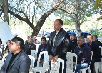 İcra hakimiyyətinin başçısı Yenikənd kəndində növbəti səyyar qəbul keçirib