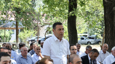 Göyçay Rayon İcra Hakimiyyətinin başçısı Orxan Mürsəlov Qaraxıdır kəndində səyyar qəbul keçirib